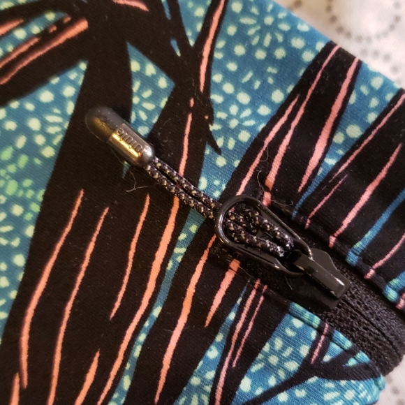 lululemon leggings - Picture 4 of 4